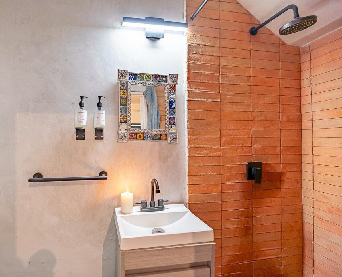 Casona En Condesa Con Patio Gigante * Mexico City