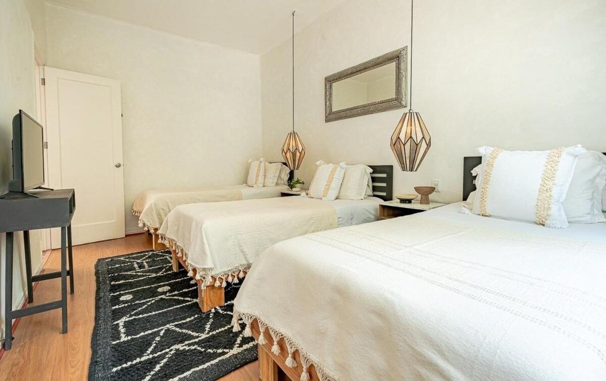 Casona En Condesa Con Patio Gigante * Mexico City