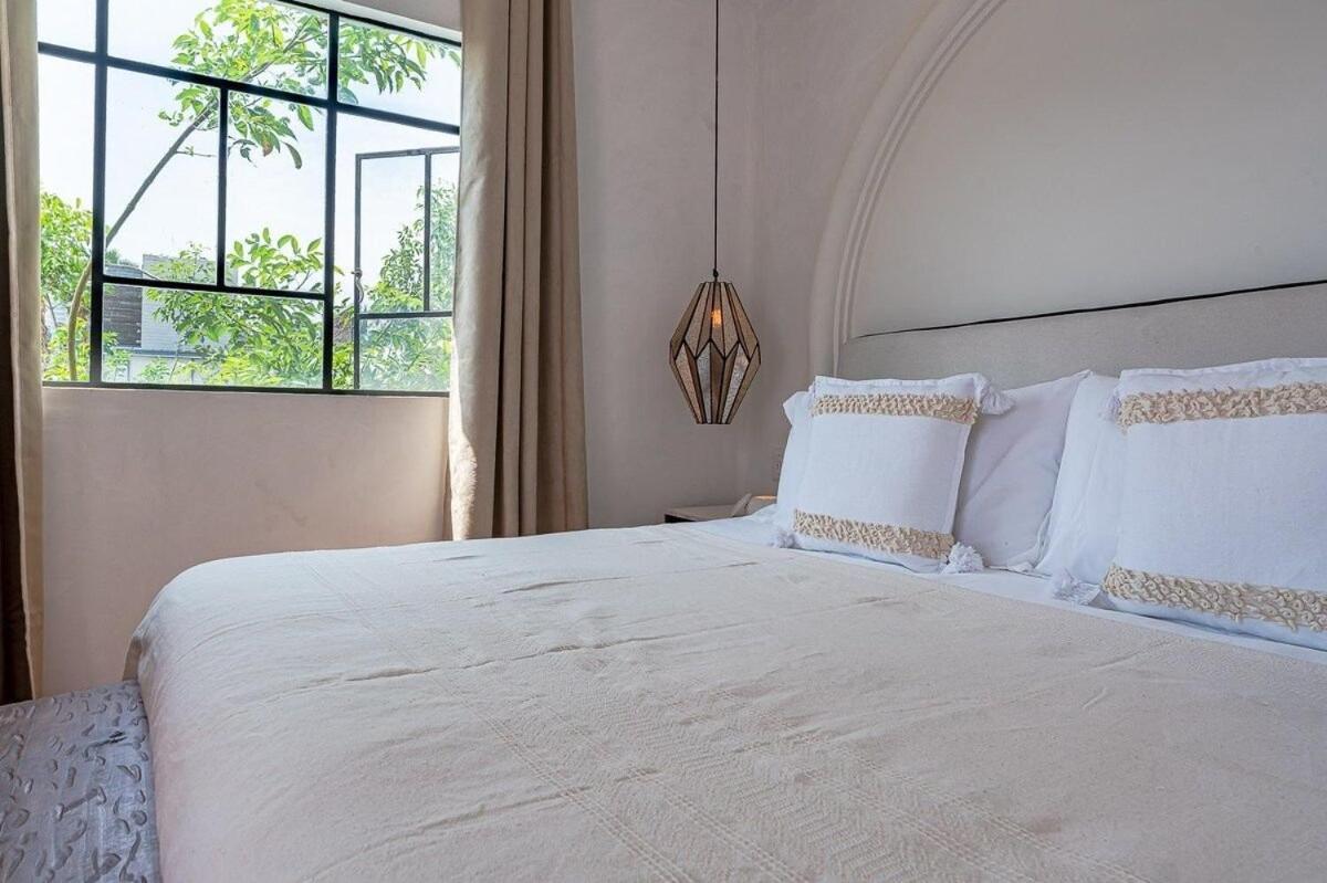 Casona En Condesa Con Patio Gigante Holiday home *