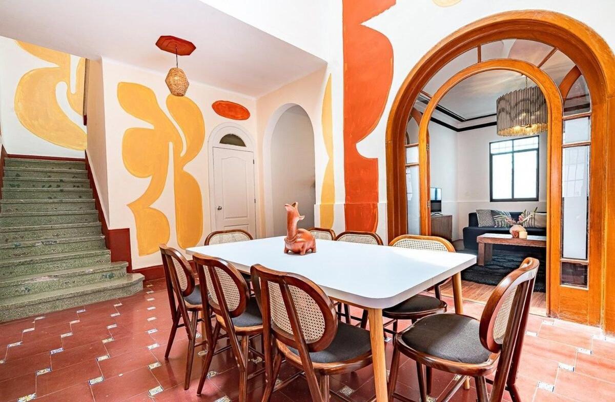 Casona En Condesa Con Patio Gigante Holiday home *