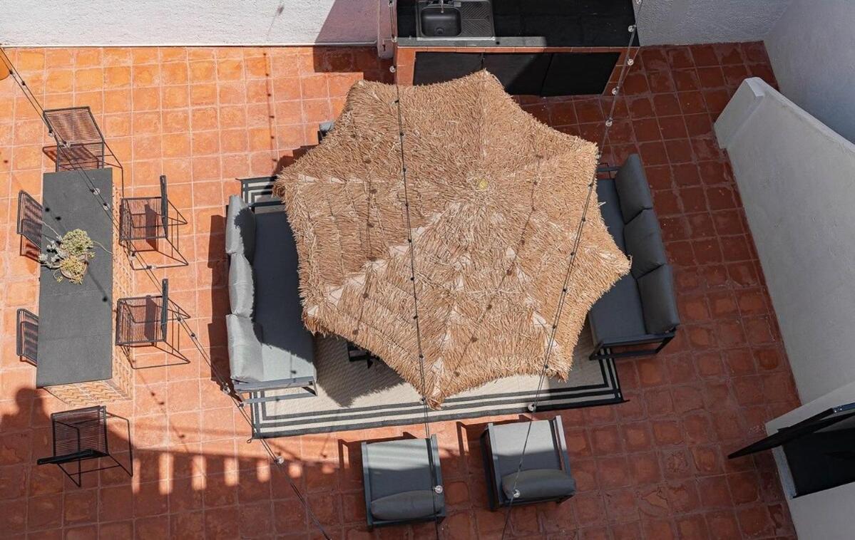 Casona En Condesa Con Patio Gigante Mexico City